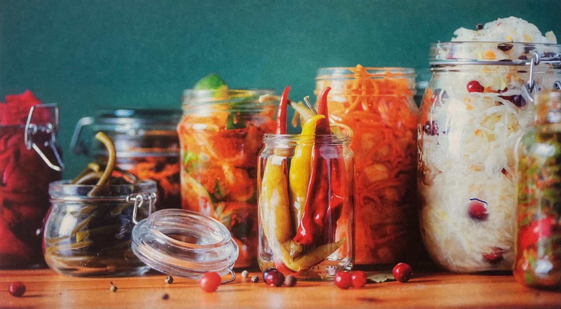 Zuurkool en kimchi: topmiddelen voor een gezond microbioom